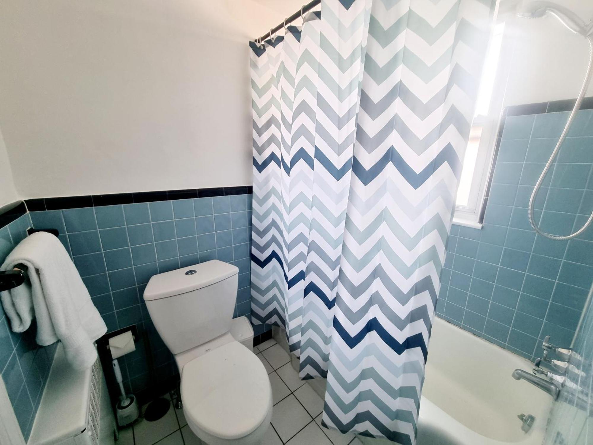 1-bedroom In Rockledge * Willow Grove