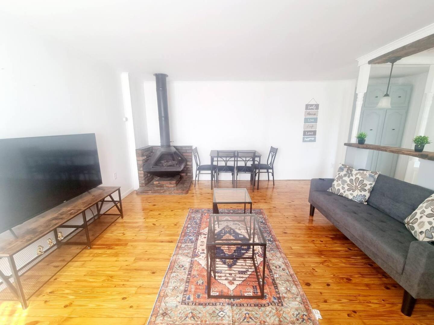 1-bedroom In Rockledge Apartment *